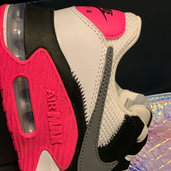 New! Nike Air Max Excee - Picture 5 of 11